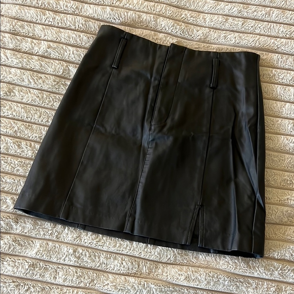 Forever 21 Black Pencil Mini Skirt Casual
